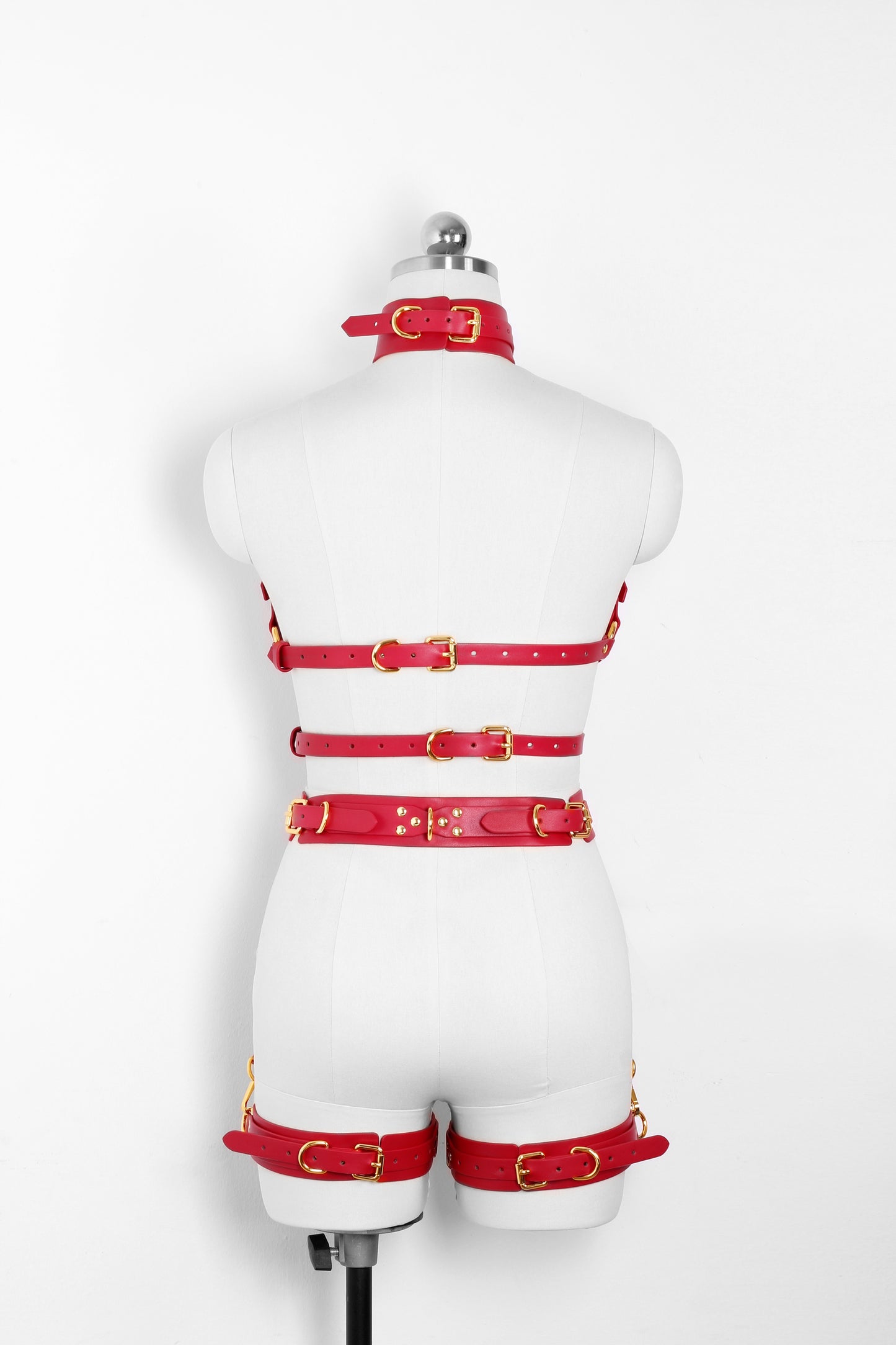 Chyna Modern Straight-Jacket