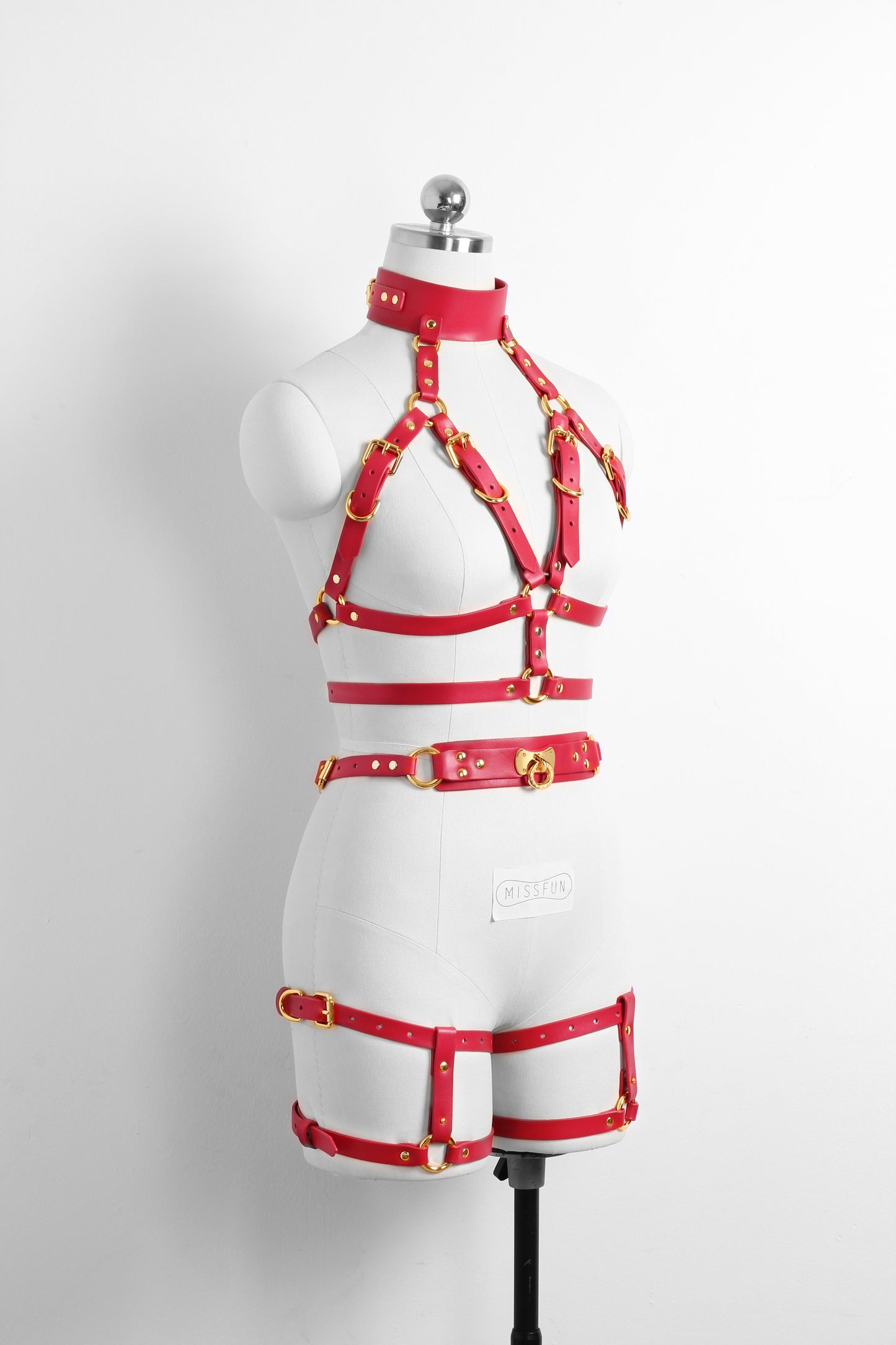 Chyna Modern Straight-Jacket
